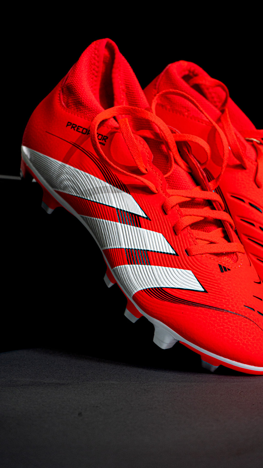 Adidas Predadors Red