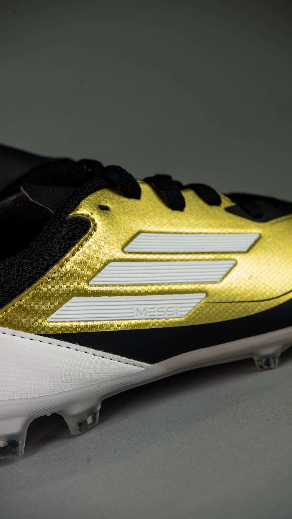 adidas Kids F50 Messi Club FxG Gold/White/Black