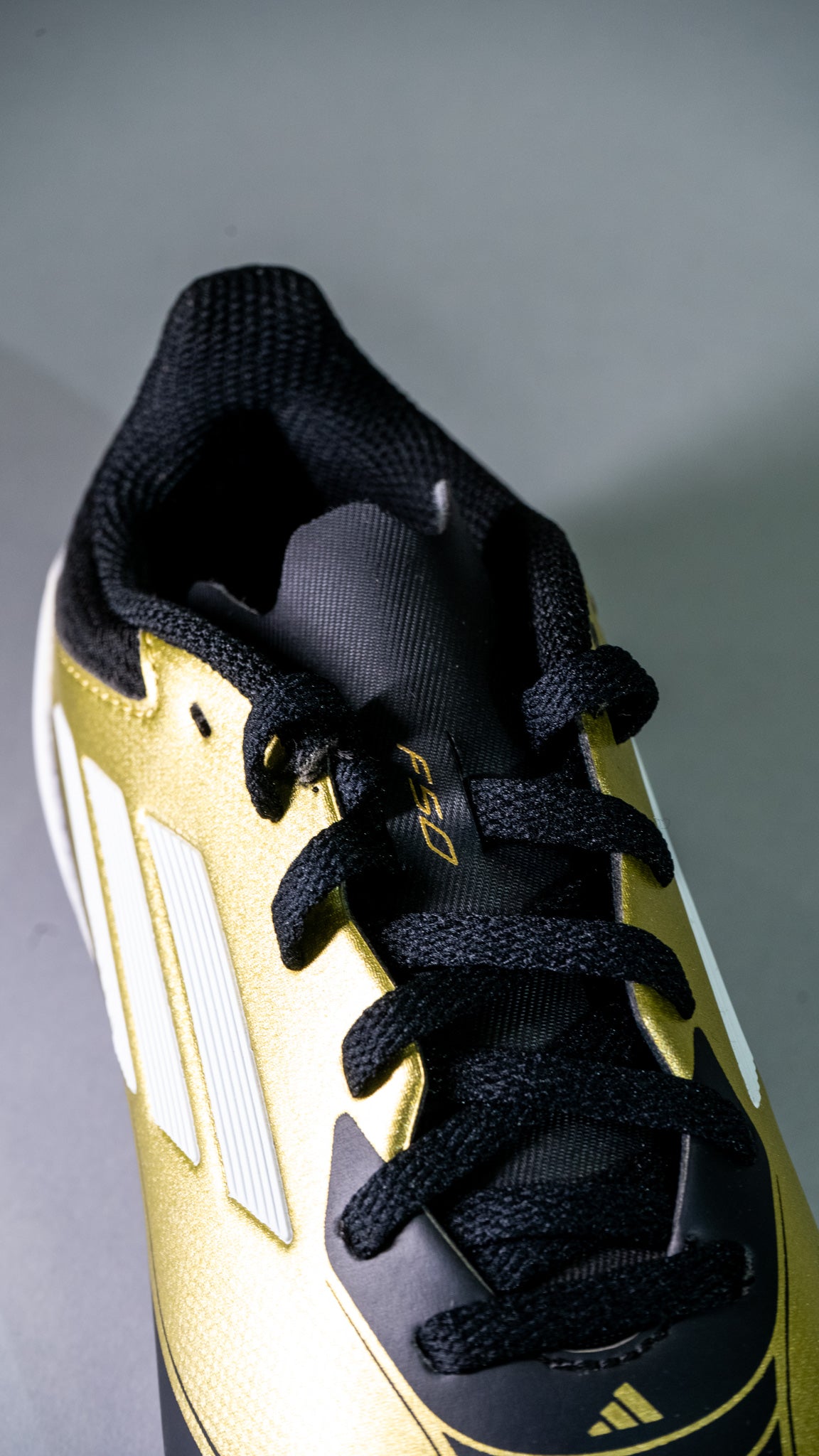 adidas Kids F50 Messi Club FxG Gold/White/Black