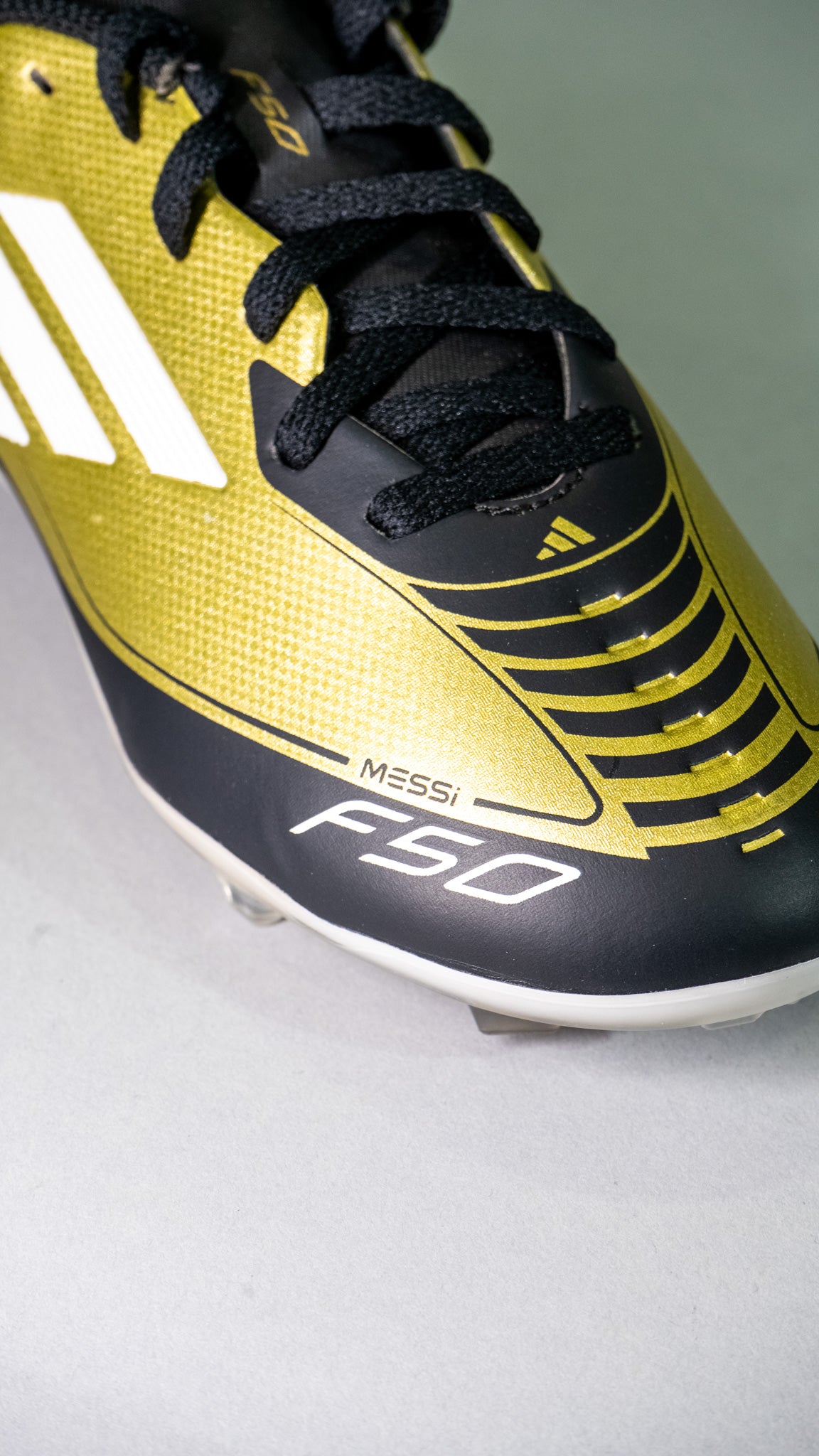 adidas Kids F50 Messi Club FxG Gold/White/Black