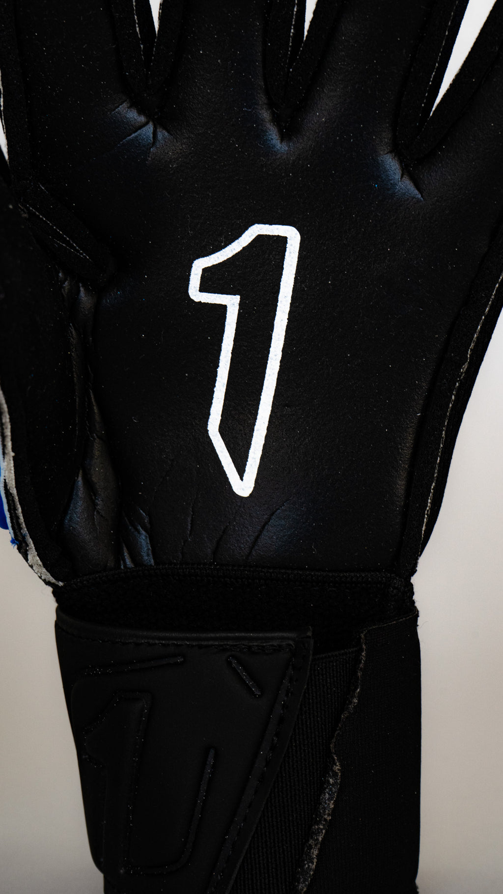 Guante de portero Rinat Dark Blue/Black Egotiko Vengador Prime Spines