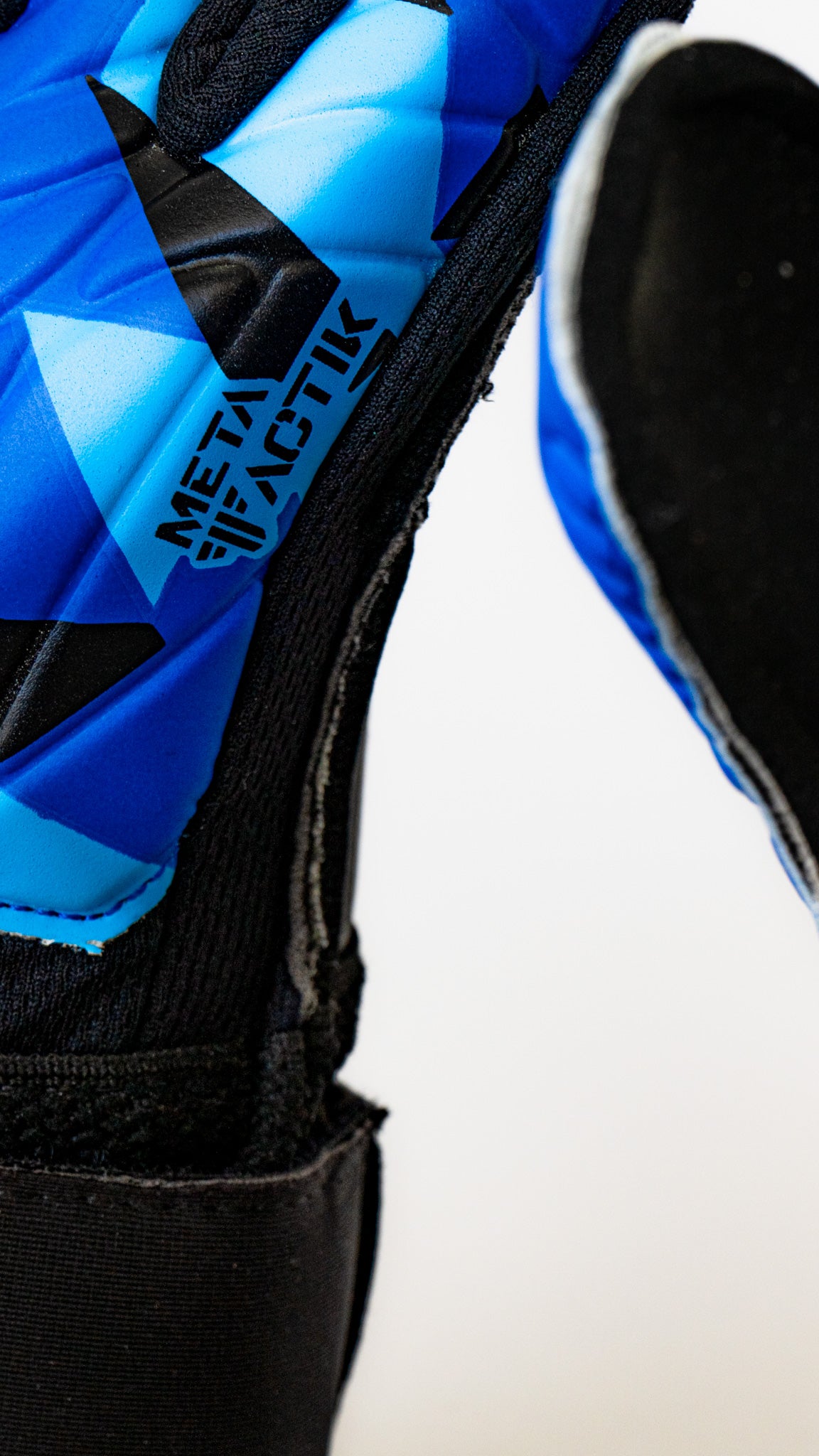 Guante de portero Rinat Dark Blue/Black Egotiko Vengador Prime Spines