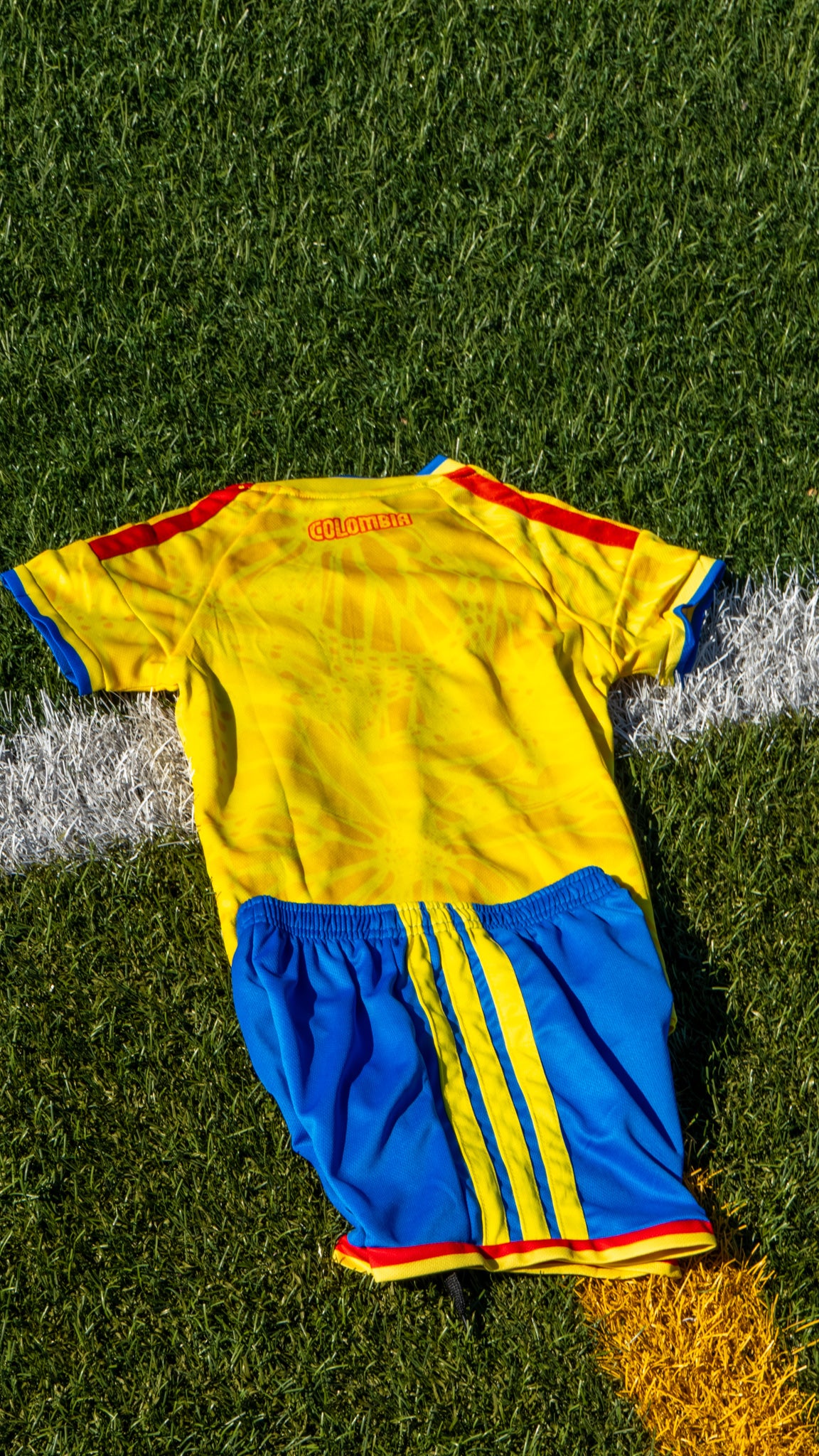 Colombia Jersey 2026 Home Kids kit