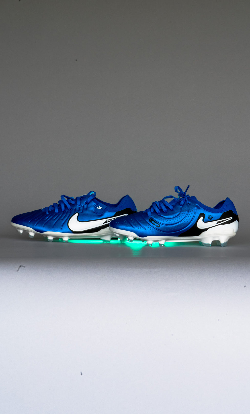 Nike Tiempo Legend 10 Academy Mens Soccer Cleats